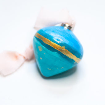 boule de noel, decoration fait main. Christmas decoration, hand made.