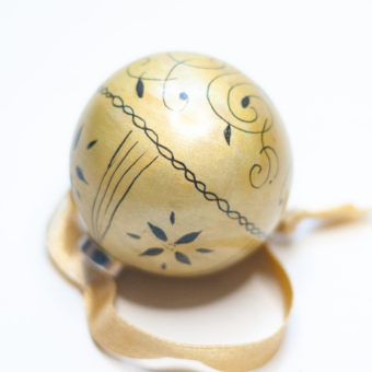 boule de noel, decoration fait main. Christmas decoration, hand made.